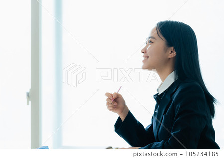 女高中生學習 105234185