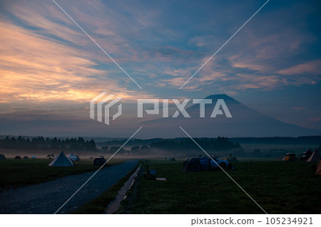 Summer at the foot of Mt.Fuji and Mt.Fuji at dawn Summer at the foot of Mt.Fuji and Mt.Fuji at dawn 105234921