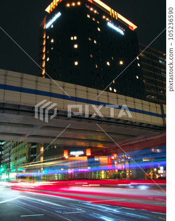 [東京都港區]六本木夜景（2023年7月）-飯倉片町十字路口 105236590