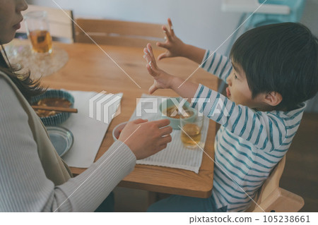 child, younger, baby boy 105238661