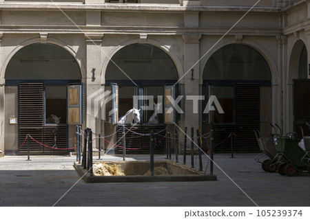 Building of the Spanish Riding School in Vienna Building of the Spanish Riding School in Vienna 105239374