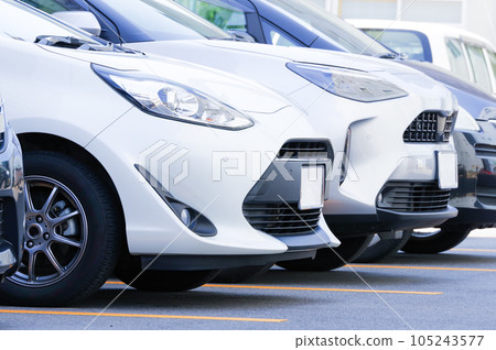 many parked cars 105243577