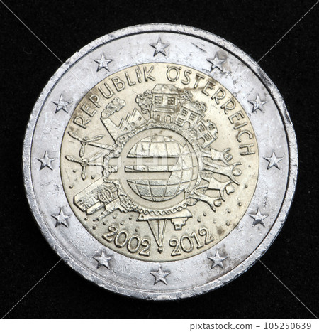 2 Euro commemorative coin from Austria 105250639