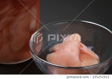 糖醋醃鮮薑 105252421