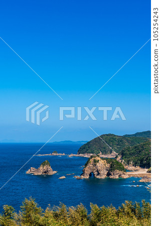 妙肯浦穴口岩（象岩）[熊本縣天草市] 105254243