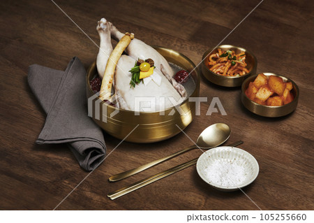 korean traditional food samgyetang, chicken soup with ginseng korean traditional food samgyetang, chicken soup with ginseng 105255660