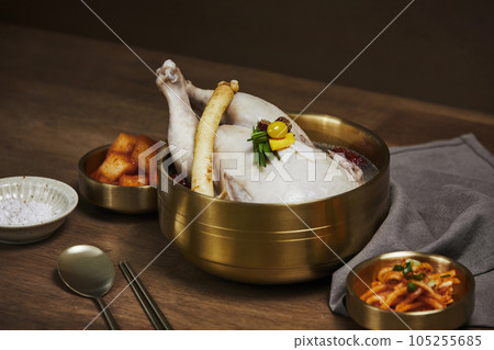korean traditional food samgyetang, chicken soup with ginseng korean traditional food samgyetang, chicken soup with ginseng 105255685