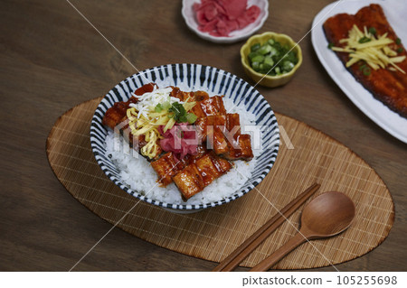 korean traditional food, grilled eel and rice with grilled eel korean traditional food, grilled eel and rice with grilled eel 105255698