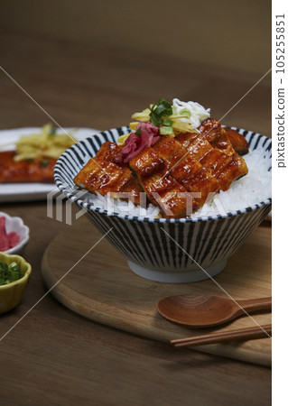 korean traditional food, rice with grilled eel 105255851