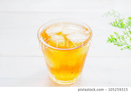 ice cold tea ice cold tea 105259315