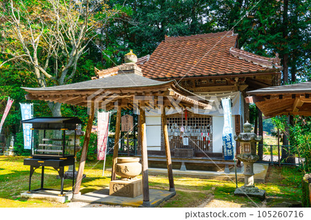 [China's 33 Kannon Sacred Sites] No. 27, Unjuji Temple, Akihito Kannondo, Yasugi City, Shimane Prefecture 105260716