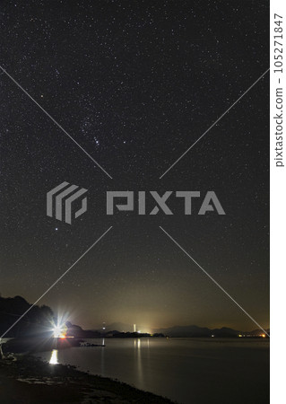 Autumn starscape in Setouchi Orion rising in the eastern sky 105271847