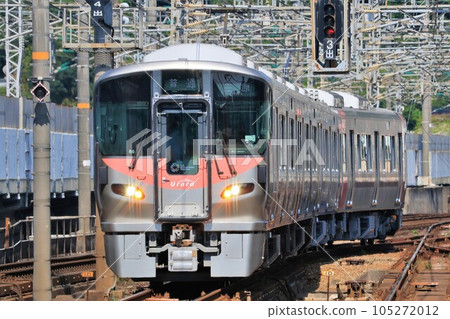 [JR西日本]系列227～Urara～（山陽本線：三原站） 105272012