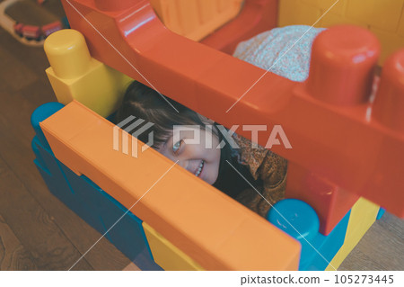 girl, young girl, play 105273445