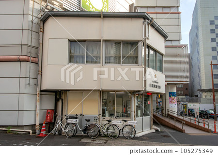 Police box in front of Meguro Station, Osaki Police Station, Tokyo Metropolitan Police Department Police box in front of Meguro Station, Osaki Police Station, Tokyo Metropolitan Police Department 105275349