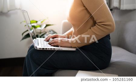 people, computer, woman 105281160