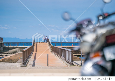 Toyoura Seaside Park Bike Touring Spot Couple Men and Women 105281812