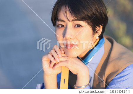 女性肖像 105284144