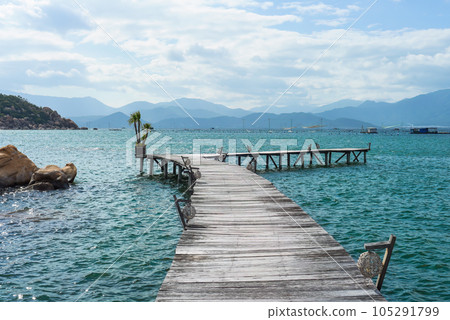 Wooden pier on south china sea in vietnam  105291799