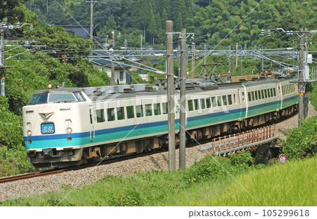 Hokuriku Main Line Isurugi-Kurikara JR East 485 series T14 formation (Niigata) Hokuetsu Hokuriku Main Line Isurugi-Kurikara JR East 485 series T14 formation (Niigata) Hokuetsu 105299618