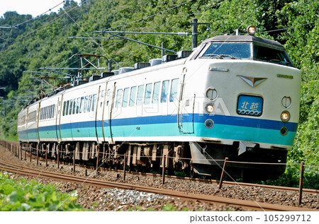 北陸本線Tsubata-Kurikara JR East 485系列T12編隊(新潟)北陸 北陸本線Tsubata-Kurikara JR East 485系列T12編隊(新潟)北陸 105299712