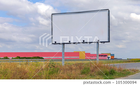 White Billboard Highway 105300094
