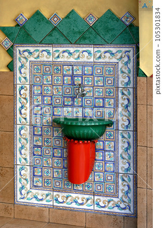 Decorative sink 105301834