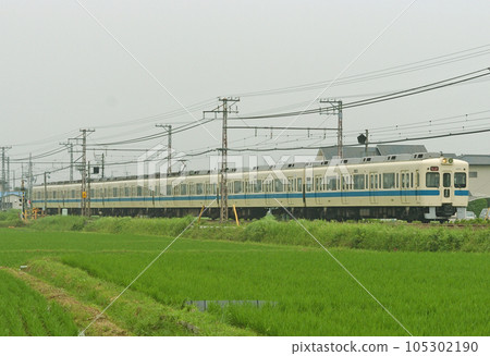 小田急小田原線 茅山海成 5000 5260F 型 105302190