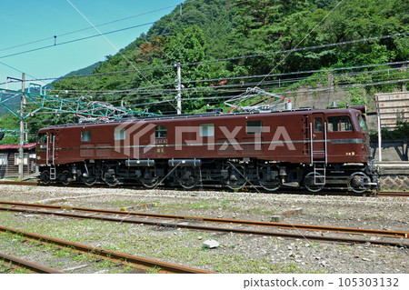Takasaki Line Minakami JR East EF58-61 (Tamachi) Takasaki Line Minakami JR East EF58-61 (Tamachi) 105303132