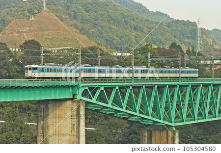 中央幹線鳥澤猿橋 JR 東日本系列 115 C 編隊(長野) 中央幹線鳥澤猿橋 JR 東日本系列 115 C 編隊(長野) 105304580