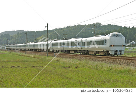 北陸本線 牛谷大聖寺 JR 西日本 683 系列 R13+T34+T02 編組(金澤) Thunderbird 北陸本線 牛谷大聖寺 JR 西日本 683 系列 R13+T34+T02 編組(金澤) Thunderbird 105304585