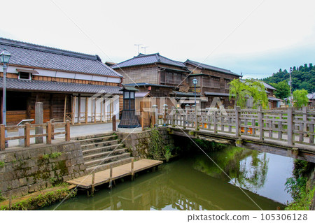 Sawara Sawara 105306128