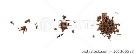 Used Tea Leaves Isolated, Wet Black Tea Leftovers, Herbal Tea Leaf, Biodegradable Garbage, Eco Bio Tea Leaves 105306557