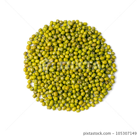 Dry Raw Mung Beans, Vigna Radiata Seeds, Green Gram, Maash or Moong 105307149