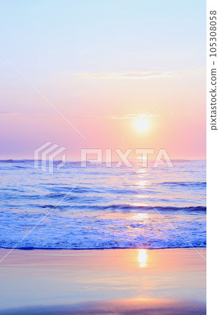 Late July Sunrise Ibaraki Prefecture 105308058