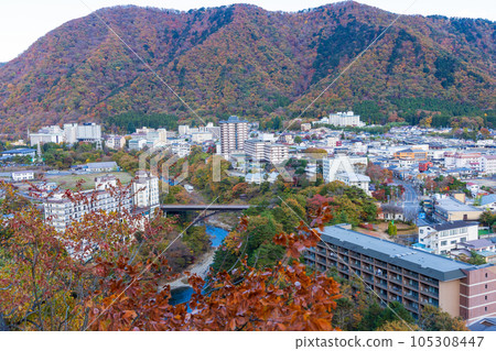Tochigi Nikko City, Kinugawa Onsen in autumn colors, view from Tateiwa Observation Deck 105308447