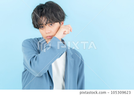 藍背青年 105309623