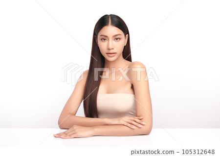 Beautiful young asian woman with clean fresh skin on white background, Face care, Facial treatment, Cosmetology, beauty and spa, Asian women portrait. 105312648