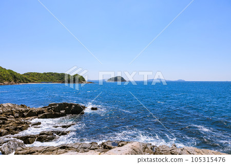 從愛知縣南知多町筱島清正墓碑眺望的景色 從愛知縣南知多町筱島清正墓碑眺望的景色 105315476