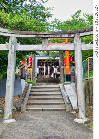 Hanayama Inari Shrine (Yamashina Ward, Kyoto City) 105320627