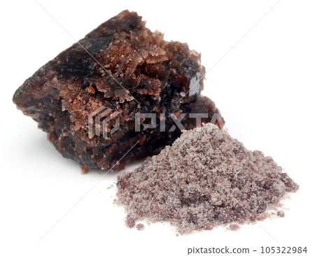 Kala namak or Black salt 105322984