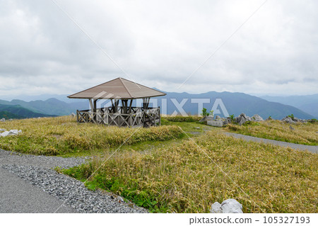 天狗高原和四國喀斯特 105327193