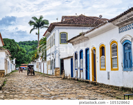 Streets and houses of historical center in Paraty, Rio de Janeiro, Brazil. 105328662