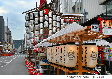 Summer tradition Kyoto Gion festival pre-festival Tsukihoko of Yoiyoiyama 105330160