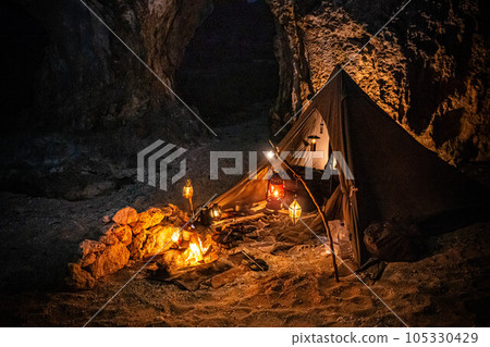 Night camp Single camp Solo camp Lantern Tent construction Encampment Lantern Night camp Single camp Solo camp Lantern Tent construction Encampment Lantern 105330429