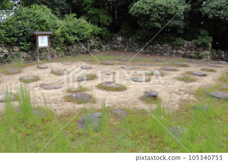 Azuchi castle ruins castle tower ruins building foundation ruins 105340753