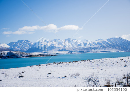 Alpine Mountains in Tekapo Alpine Mountains in Tekapo 105354190
