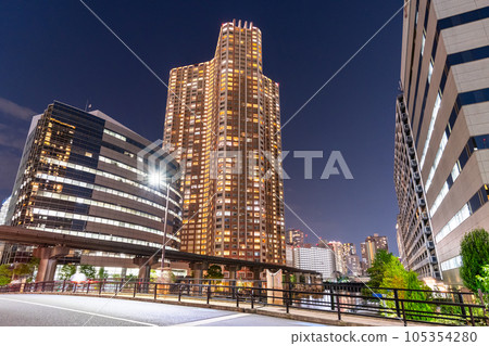 "Tokyo" Night view of tower apartment / Tokyo Shibaura Bay Area 105354280