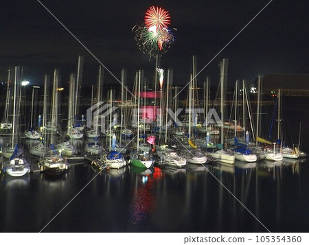 Shizuoka Prefecture Summer Scene Port Fireworks July 105354360