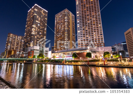 《東京》塔樓公寓夜景 / 東京芝浦灣區 《東京》塔樓公寓夜景 / 東京芝浦灣區 105354383